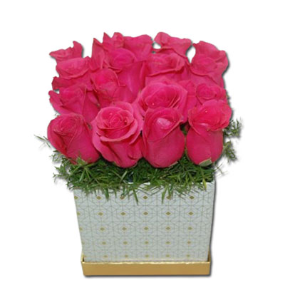 "Flower box with 50 Red Roses - code NB14 - Click here to View more details about this Product